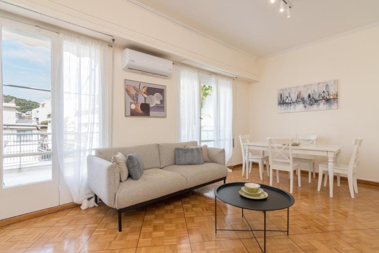 Phaedrus Living: City Center Flat Michalakopoulou เอเธนส์ ภายนอก รูปภาพ